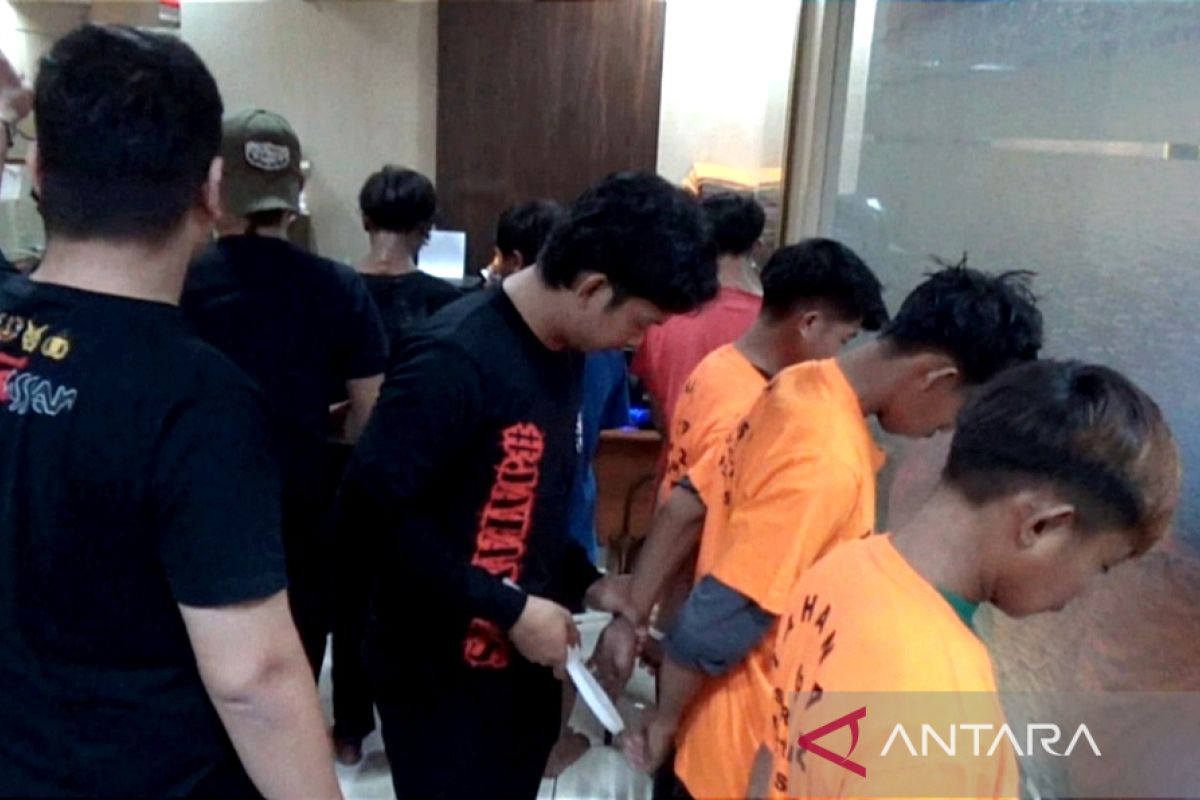 Polisi tangkap terduga pelaku penyerangan warkop di Makassar