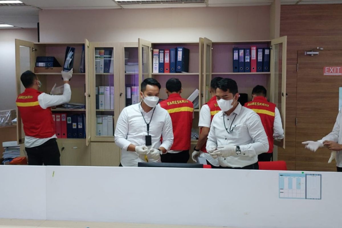 Bareskrim geledah kantor pusat PT Pertamina Patra Niaga kasus dugaan korupsi jual beli BBM non-tunai
