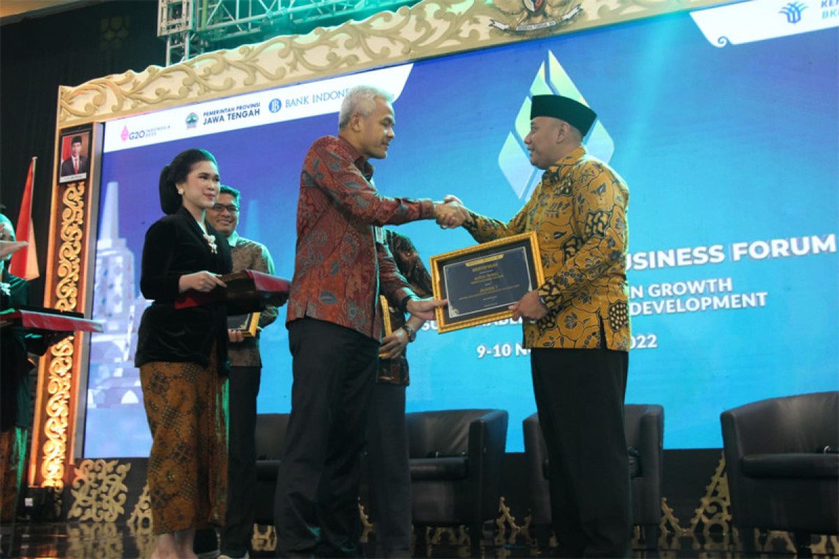 Kota Tegal juara 1 Central Java's Potential Investment Challenge 2022