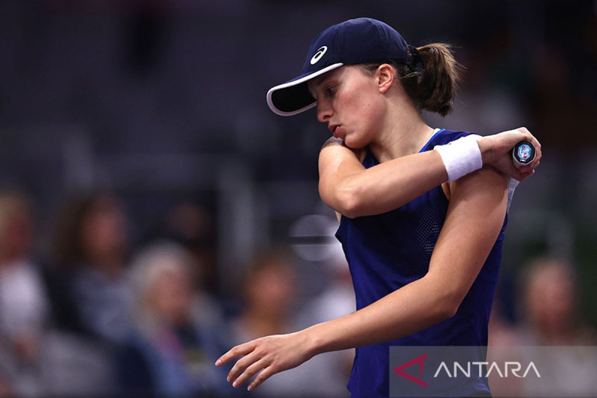 French Open: Juara bertahan Swiatek hadapi Haddad Maia di semifinal