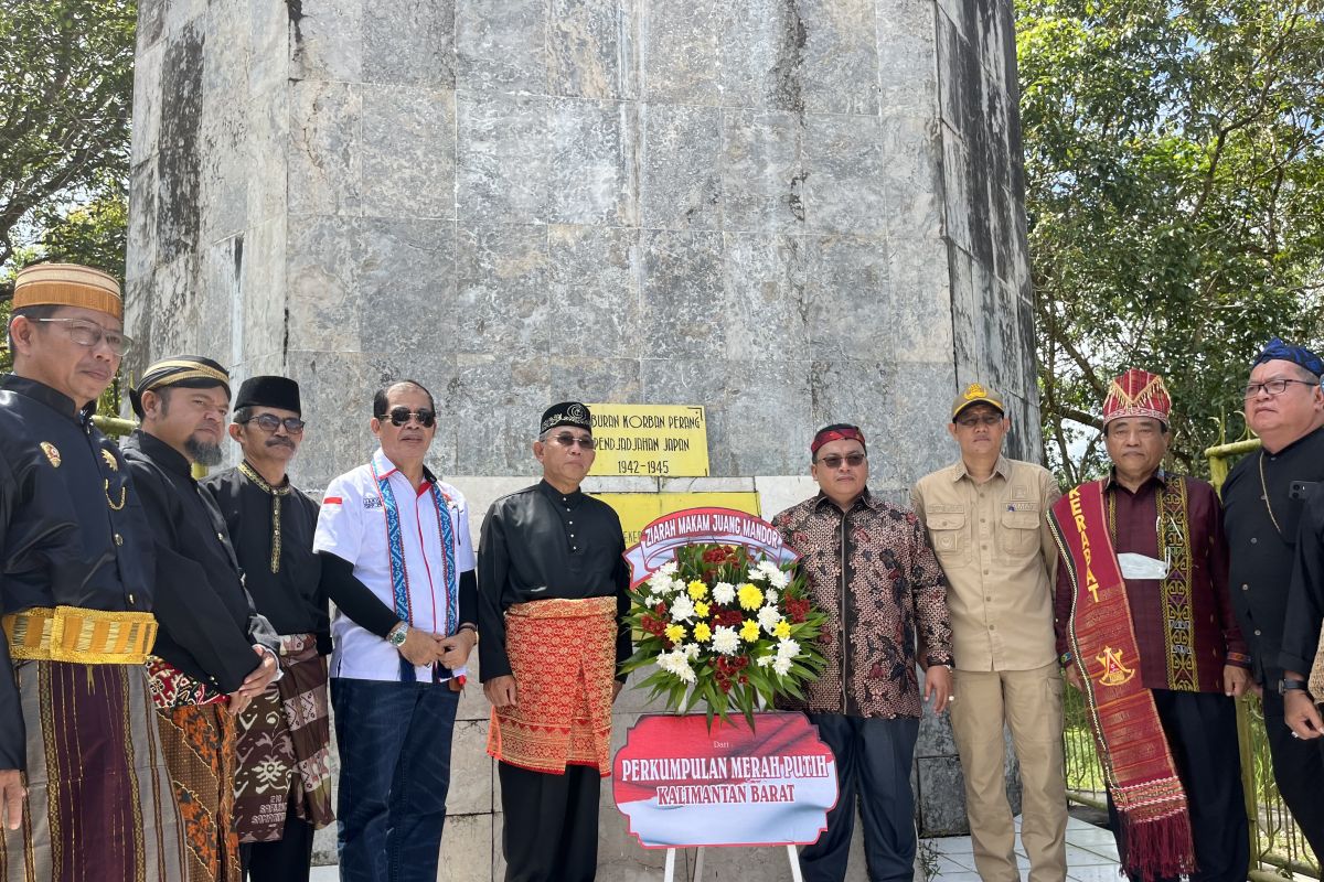 Perkumpulan Merah Putih Kalbar ziarah ke Makam Juang Mandor