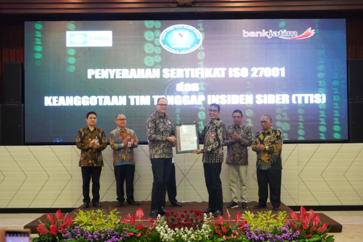 Bank Jatim dapatkan sistem manajemen keamanan ISO 27001