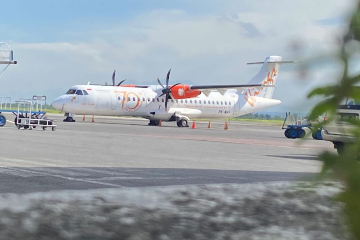 Penerbangan Bandara Internasional Lombok tidak terdampak letusan Gunung Semeru