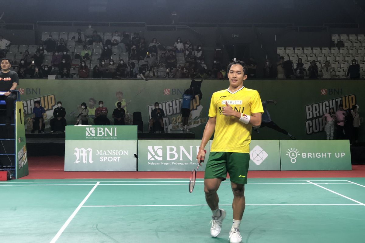 Pebulu tangkis Jonatan mengaku senang mencapai semifinal