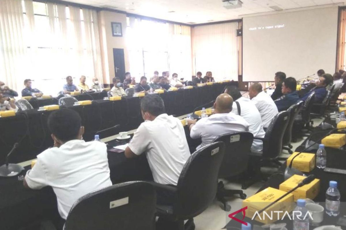 Komisi II DPRD Kaltim bahas aktivitas STS transfer di perairan Muara Berau