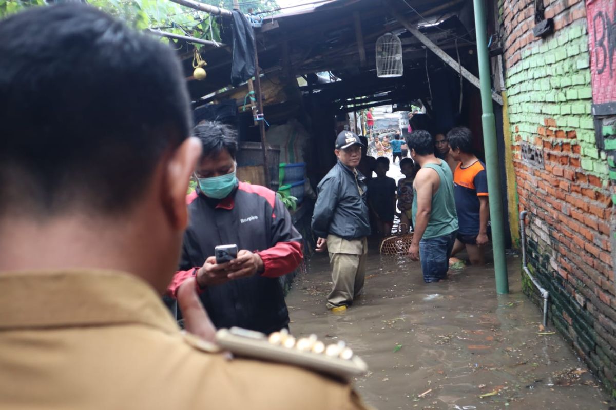 Camat Sekarbela Mataram mengusulkan perbaikan talud Kali Ancar atasi banjir