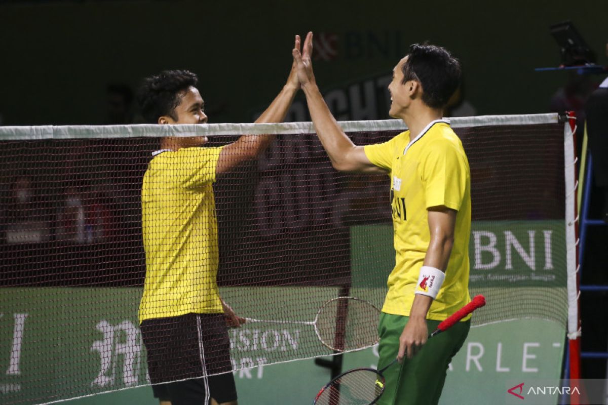 Jonatan dan Ginting kembali bertemu di semifinal World Tour Finals 2022