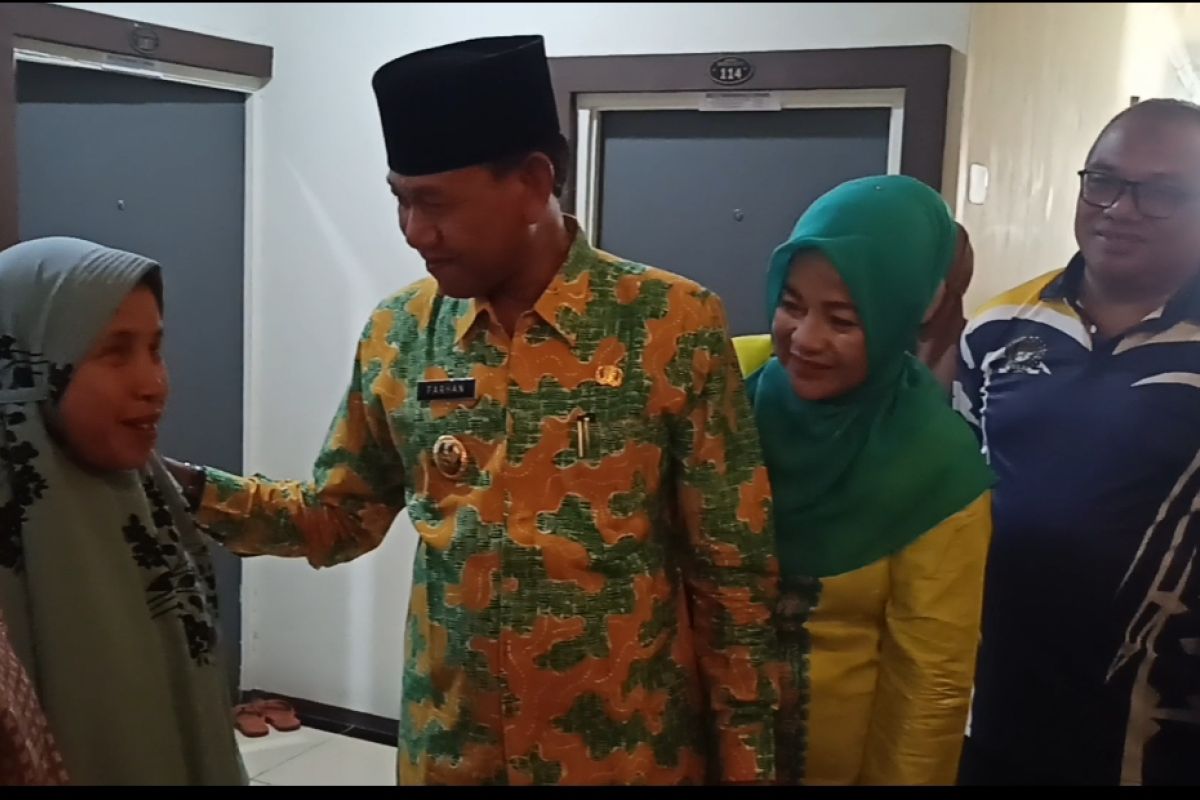 Farhan janji berikan tanah dan bangun rumah untuk Wanudiyah kafilah MTQ utusan Ketapang