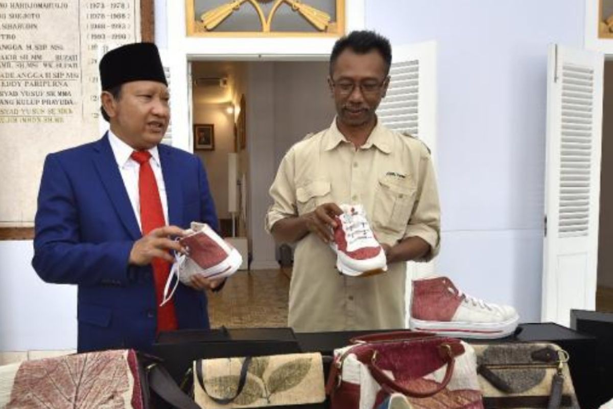 Kerajinan sepatu Kabupaten Pasuruan berkesempatan tampil di G20