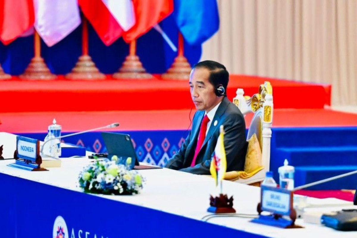 Jokowi minta kesatuan dan sentralitas ASEAN tak jadi mantra kosong