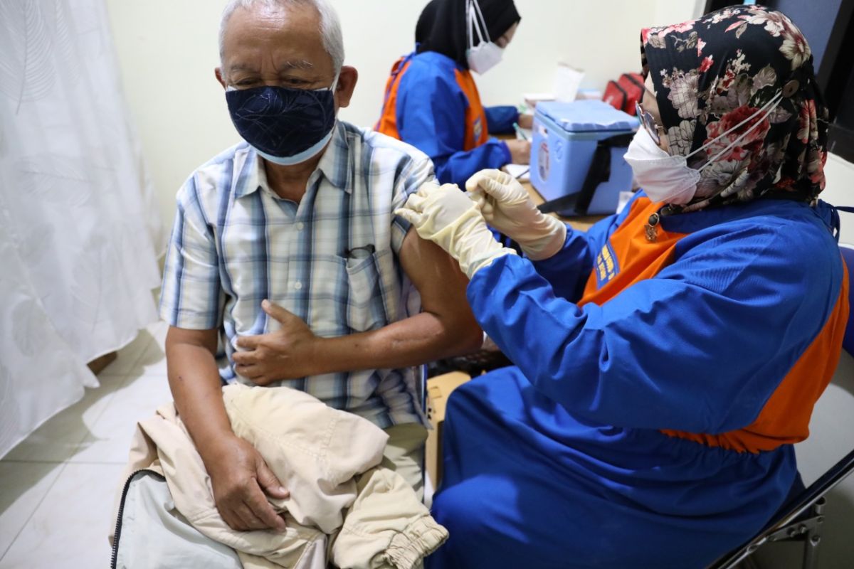 Pemkot Kediri ingatkan warga segera vaksinasi 
