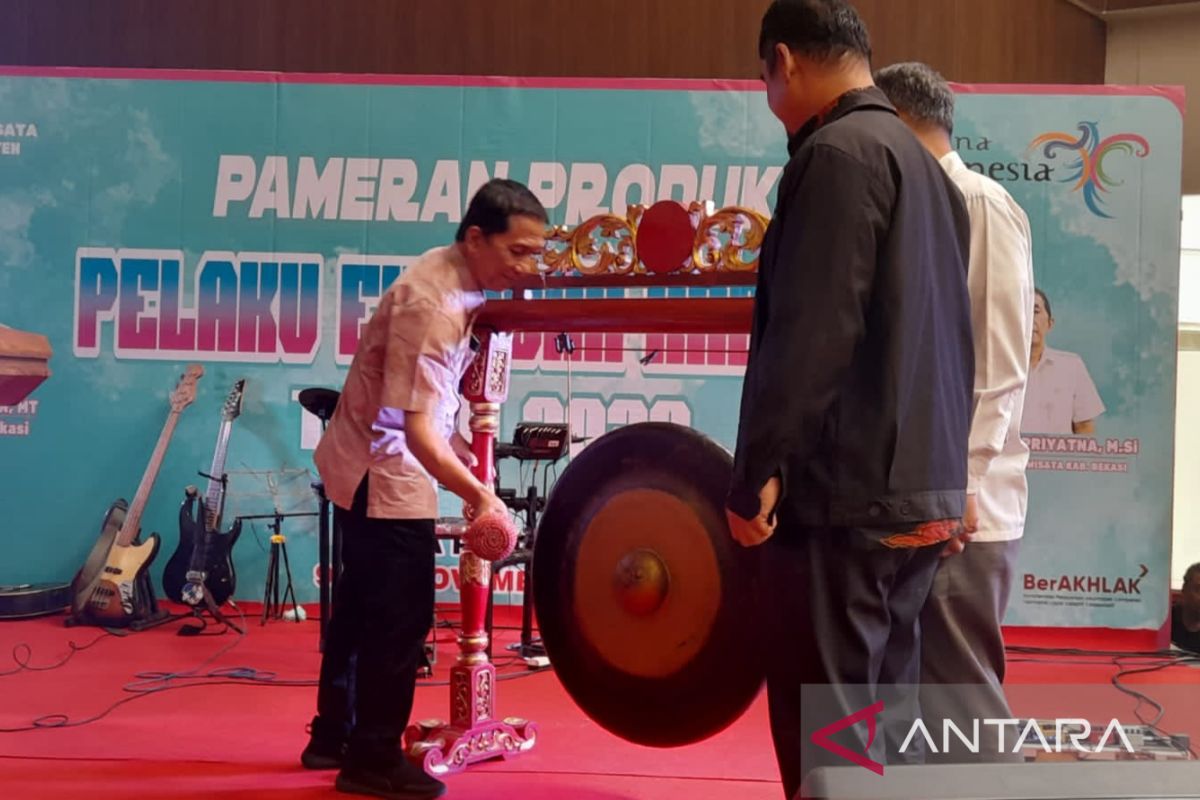 Pemkab Bekasi buka pemeran produk ekonomi kreatif