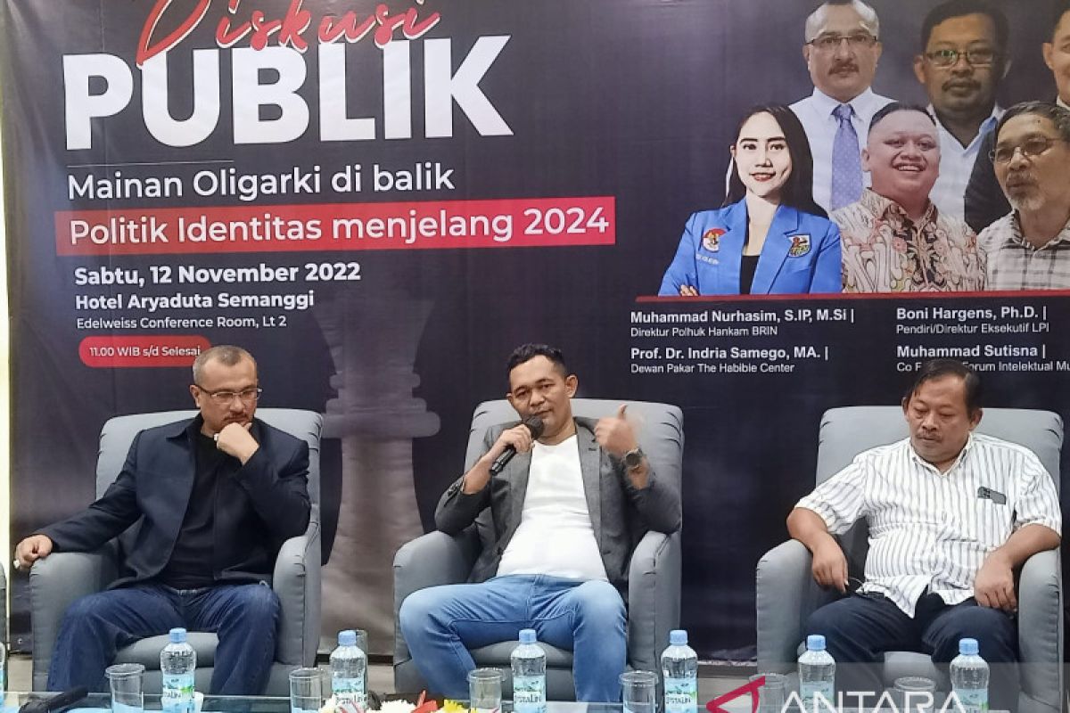 Boni Hargens ingatkan politik identitas rawan jelang Pemilu 2024