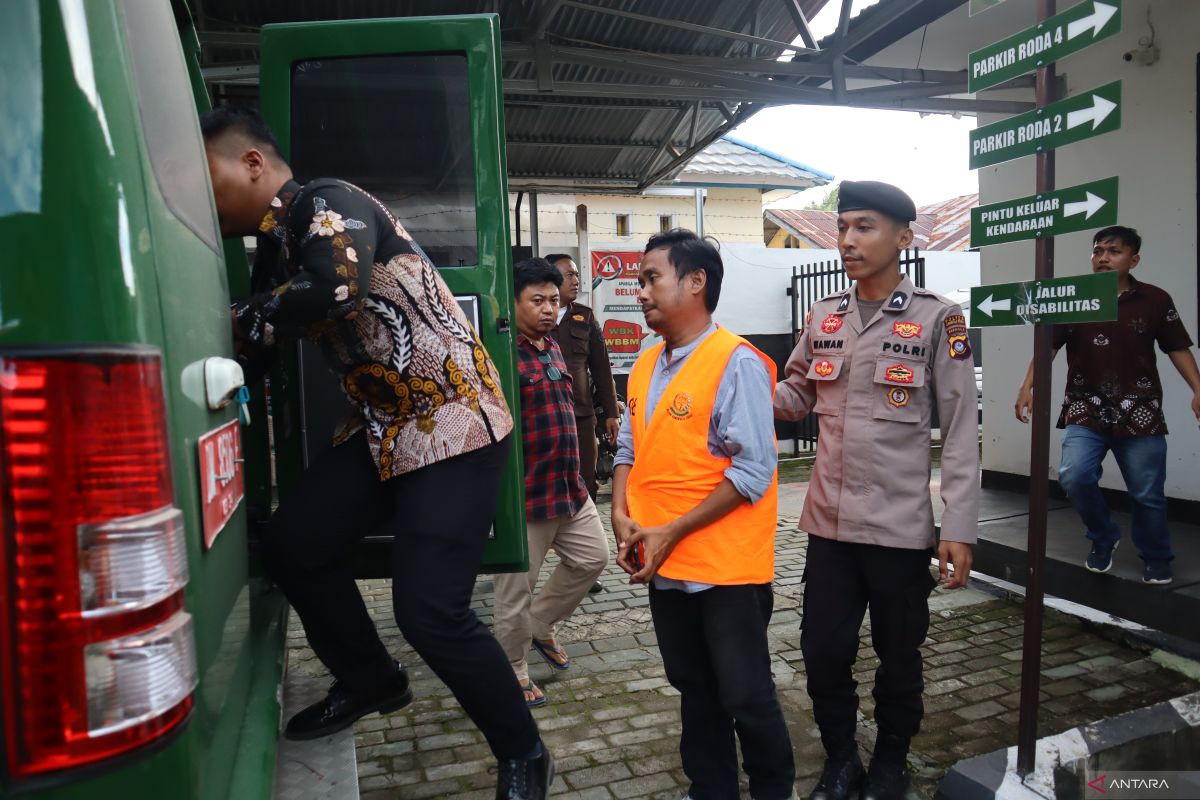 Kejari Gorontalo Utara tahan tersangka korupsi pembangunan puskesmas Kwandang