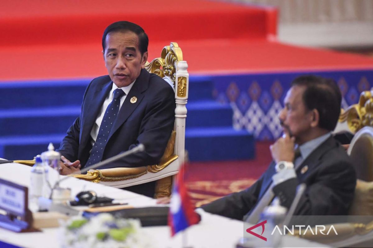Jokowi undang Jepang aktif kembangkan kendaraan listrik di ASEAN