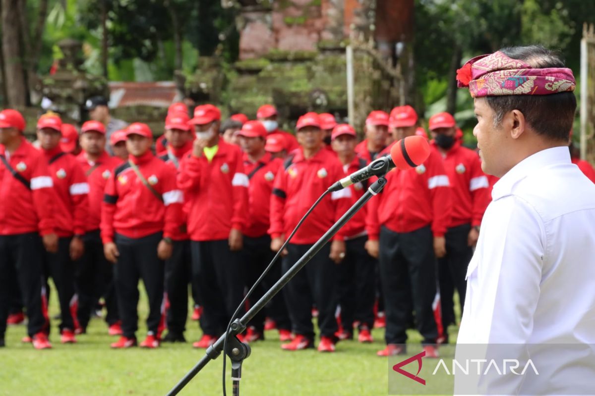 Bupati Bangli lepas atlet Porprov di Tugu Pahlawan Penglipuran