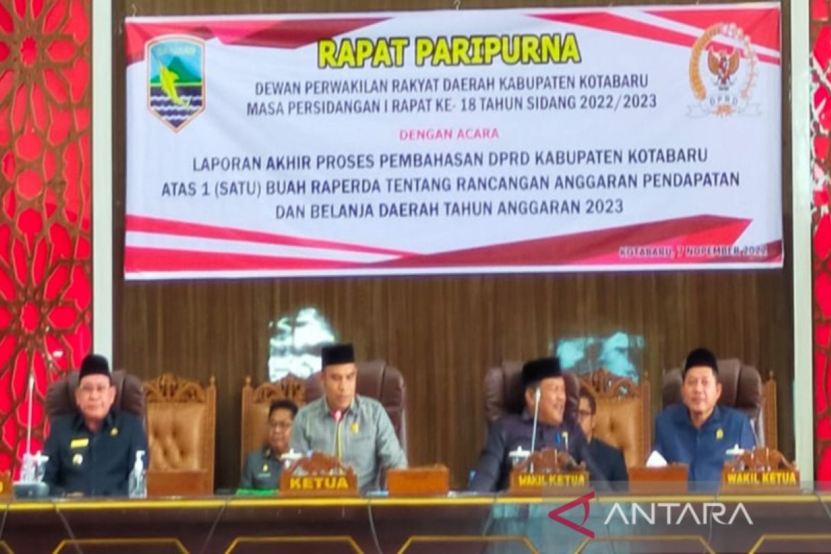 DPRD Kotabaru setujui Raperda APBD 2023 jadi Perda