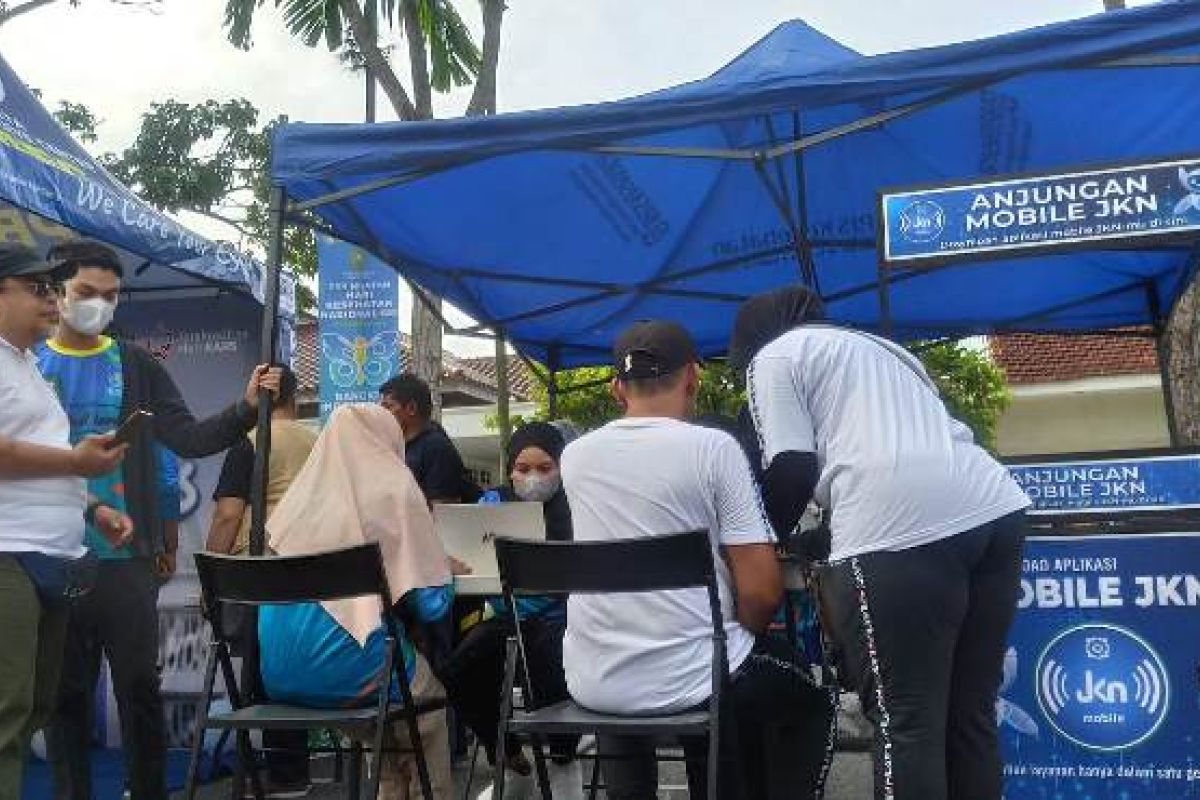 Layanan stand BPJS Kesehatan di Pekanbaru diserbu pengunjung