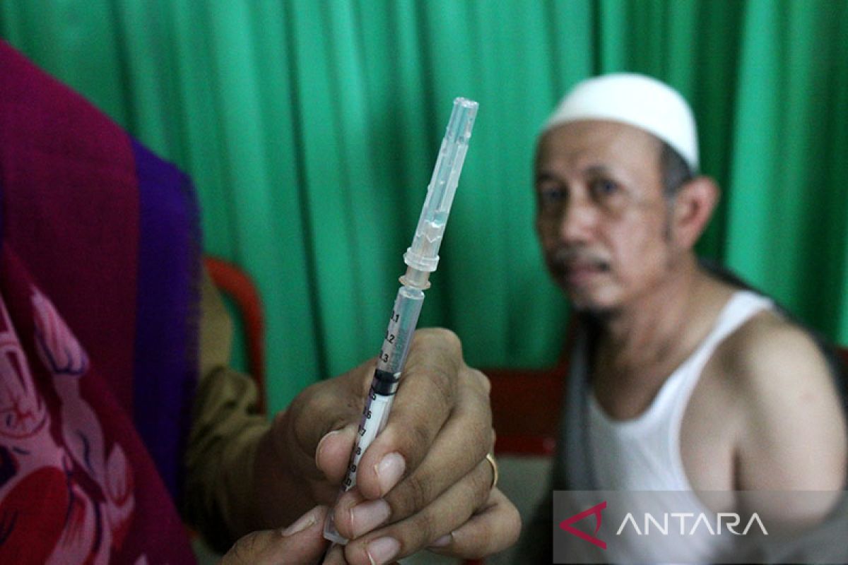 Kemenkes tetapkan vaksin meningitis tak wajib bagi jamaah visa umrah