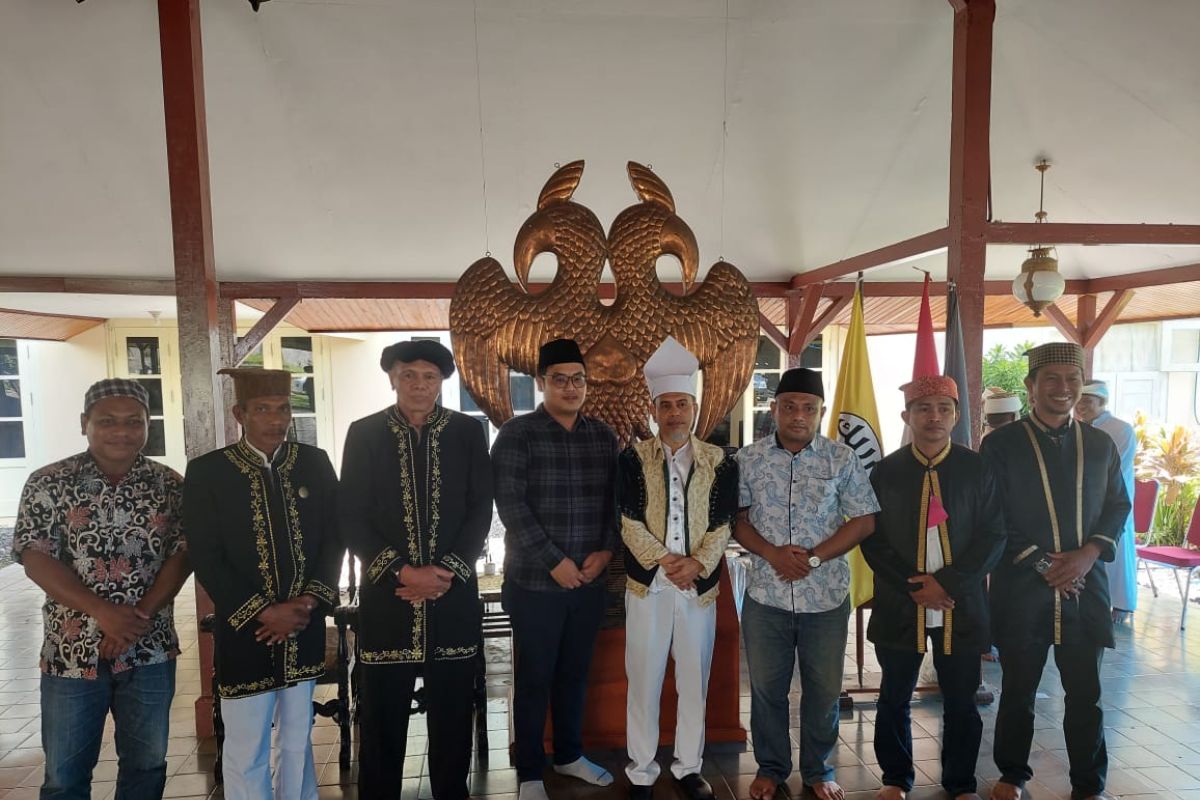 Sultan Ternate serukan warga di Maluku Tenggara segera akhiri konflik