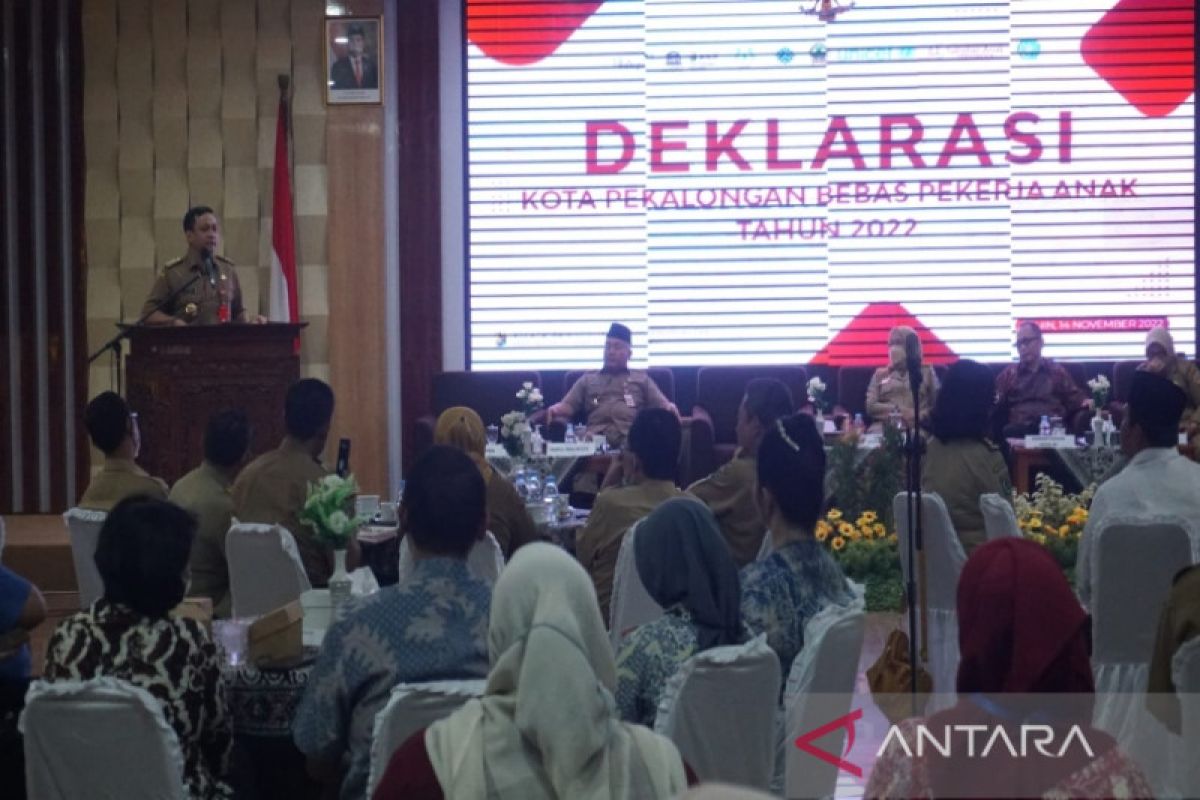 Dirjen Binwasnaker ajak perusahaan di Pekalongan tidak pekerjakan anak