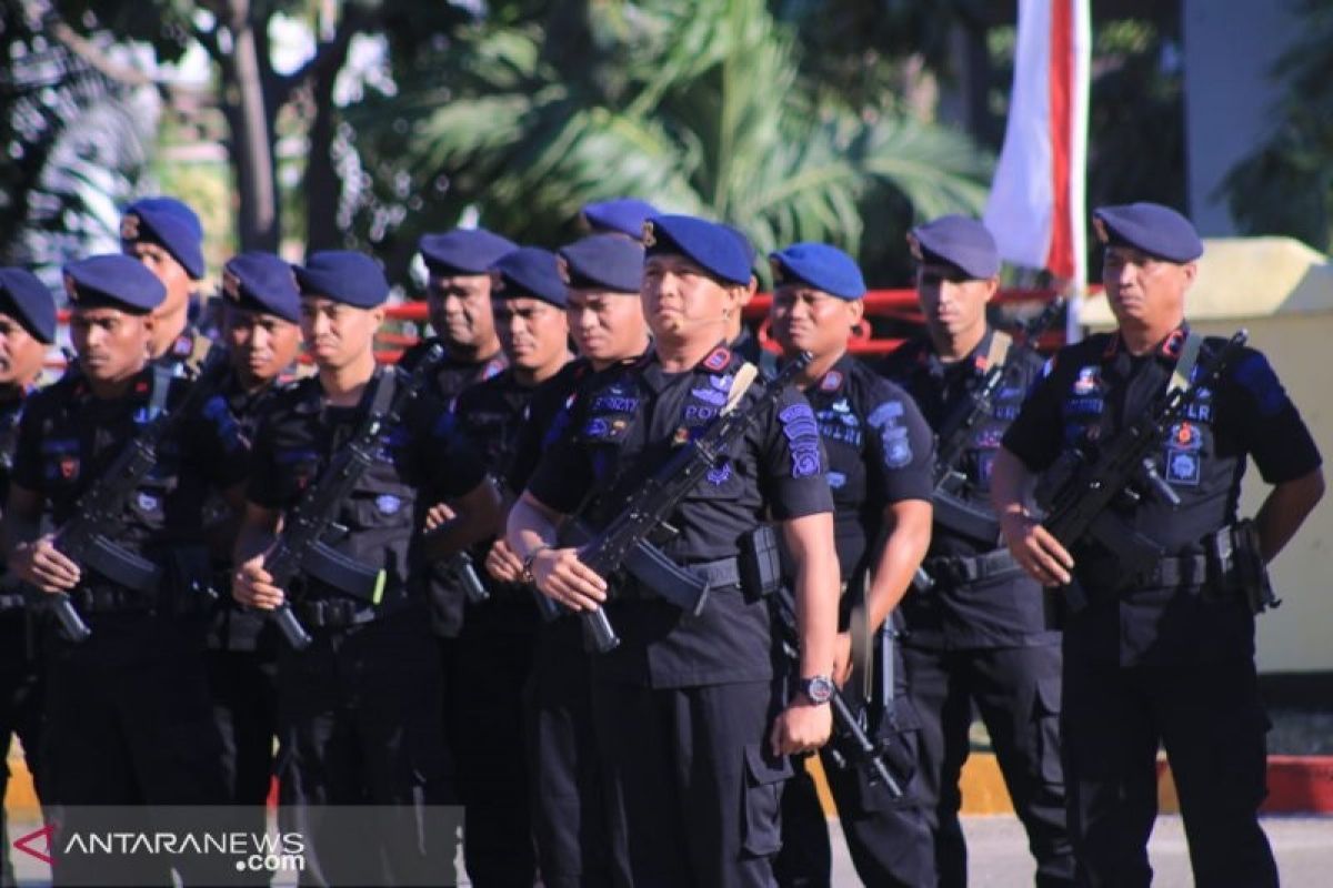 Sebanyak 100 personel Brimob Poda Kalsel siaga G20