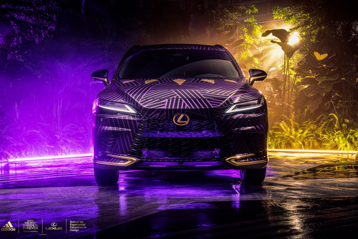Adidas dan Lexus desain RX 500h ala Black Panther