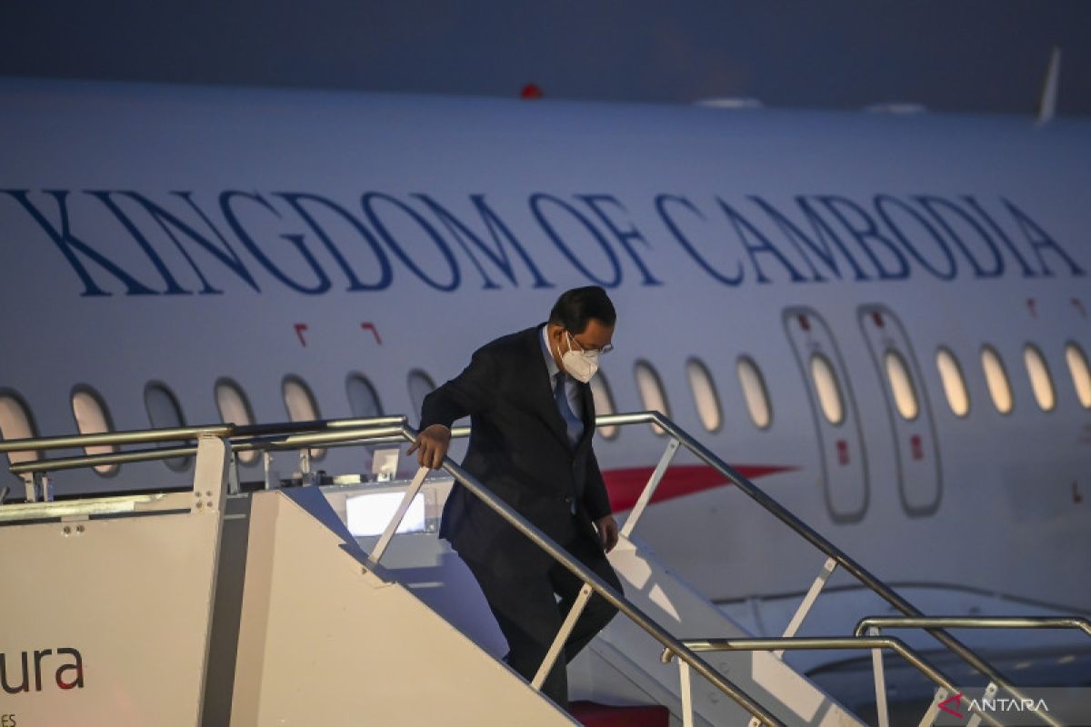 PM Kamboja Hun Sen positif COVID-19, batal hadiri KTT G20
