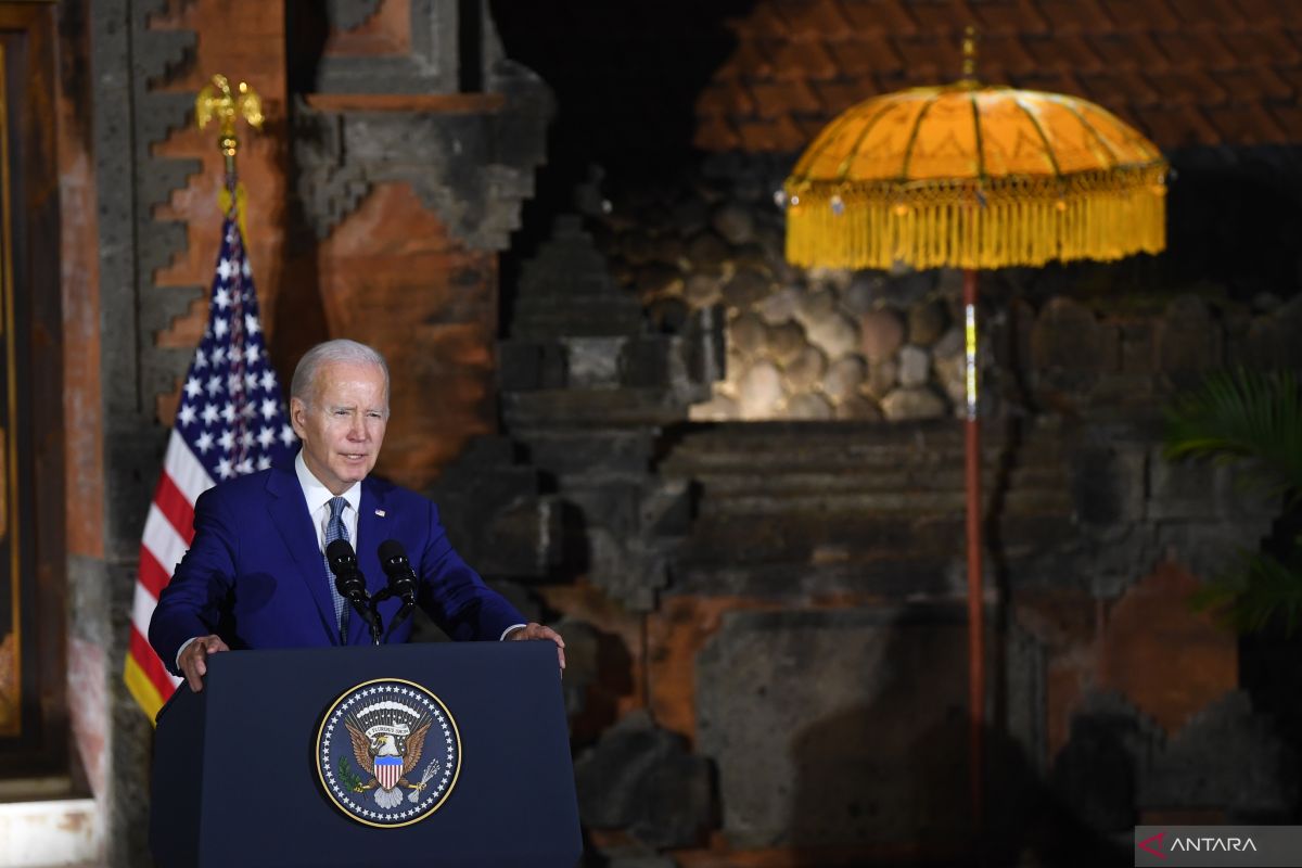 Biden tunggu pertemuan para pemimpin negara saat KTT G20 di Bali