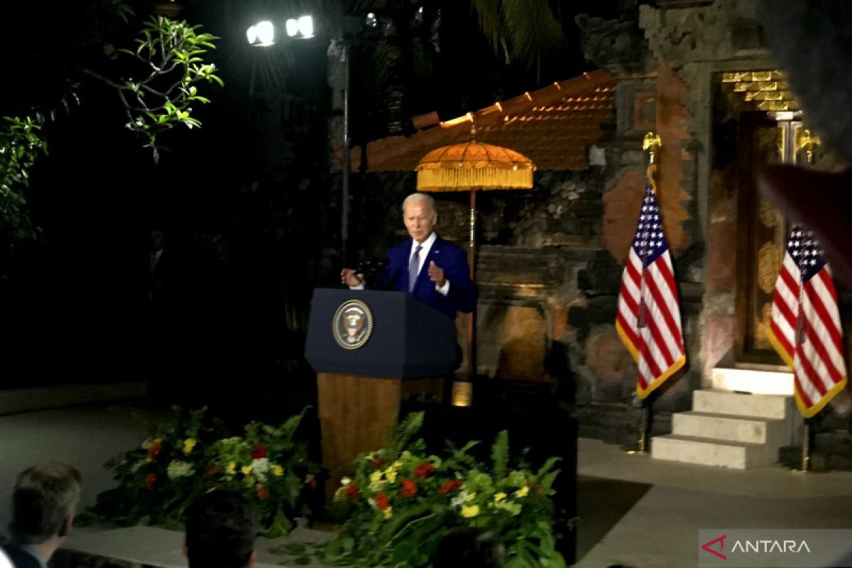 Presiden AS Biden tunggu pertemuan para pemimpin negara saat KTT G20 di Bali