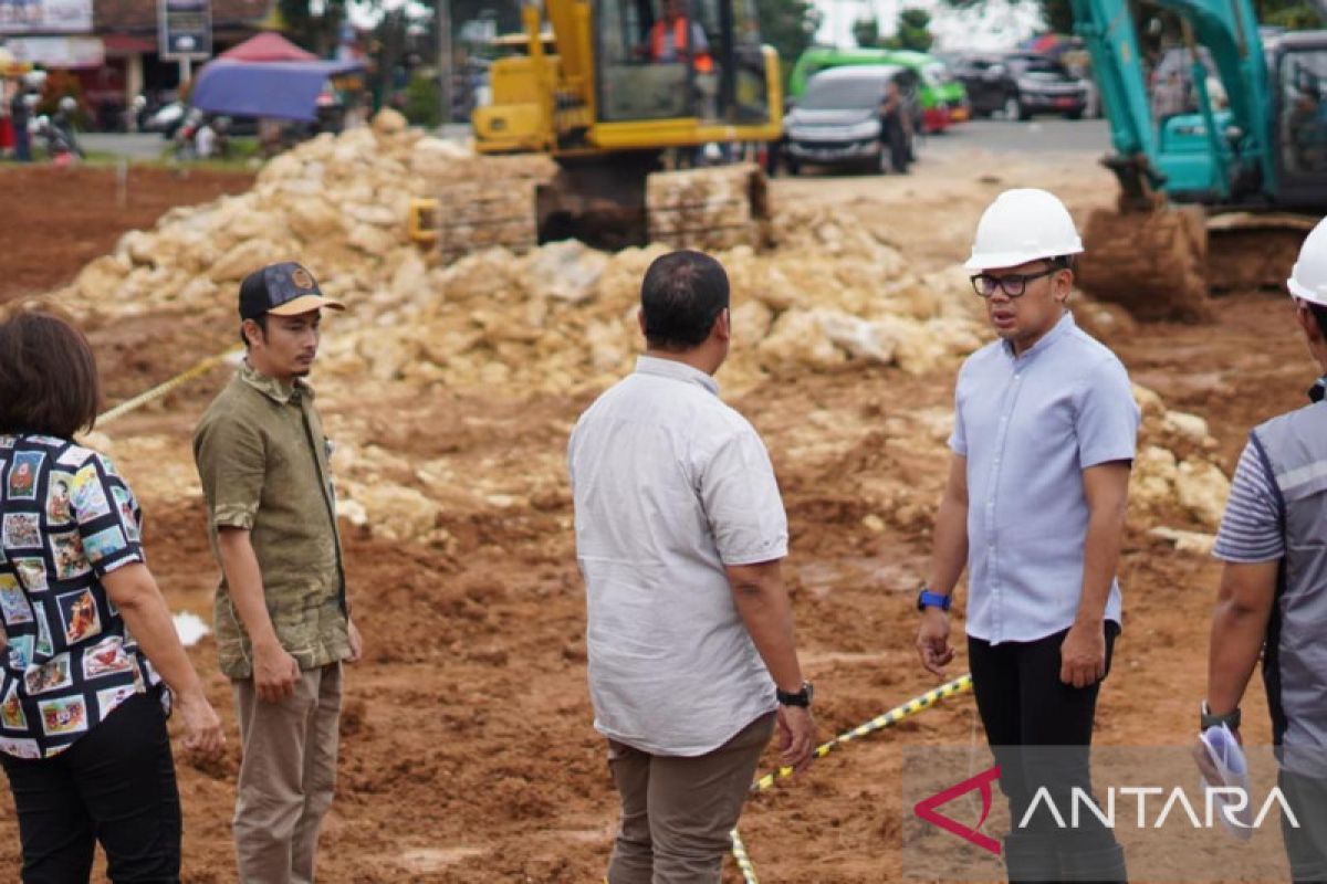 Pemkot Bogor lanjutkan pembangunan Jalan R3 sepanjang 200 meter di Parung Banteng