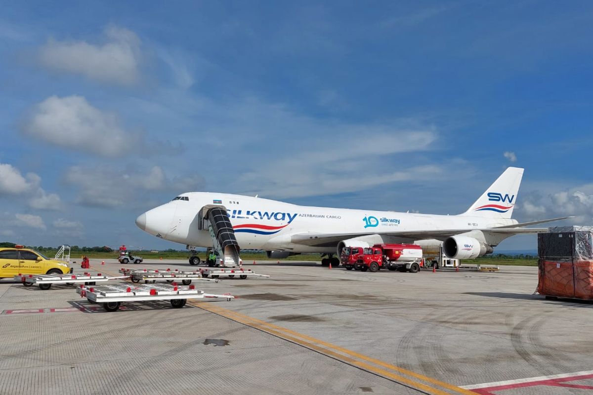 Pengiriman logistik WSBK 2022 dari Bandara Lombok selesai