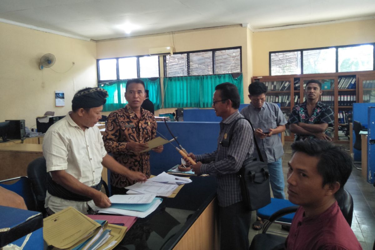 Pemkab Lombok Tengah menggelar program padat karya guna jaga inflasi
