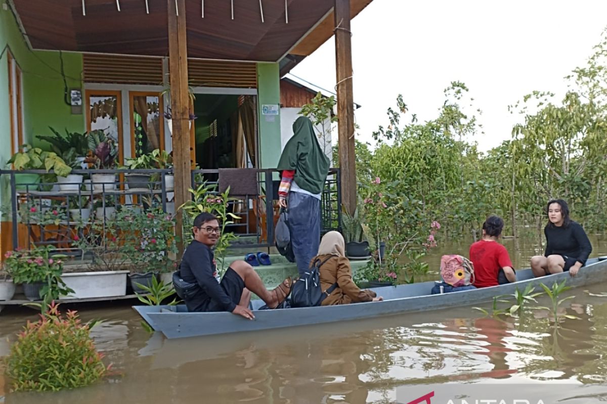 3.612 rumah penduduk di Kapuas Hulu terendam banjir