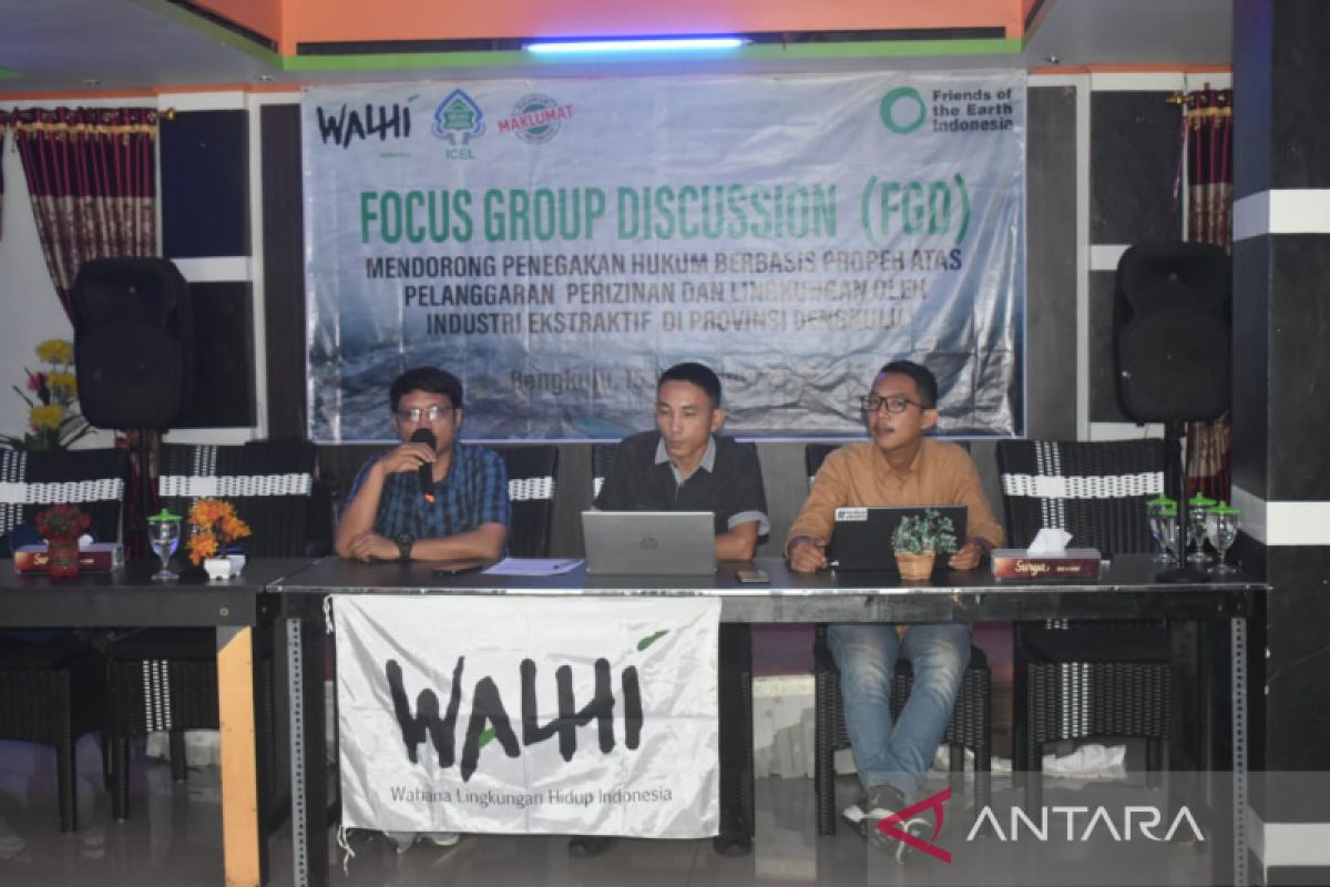 Walhi Bengkulu laporkan tiga perusahaan ke KLHK