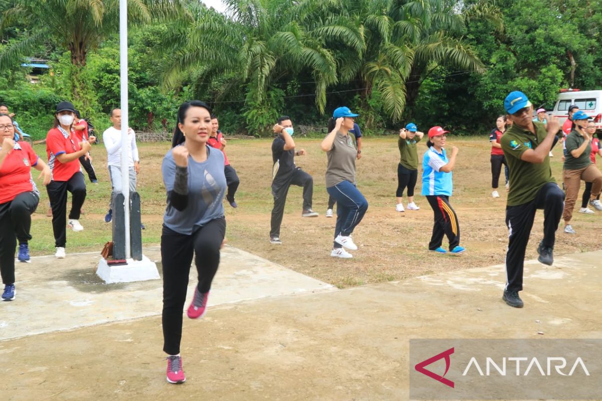 Karolin ajak masyarakat rutin olahraga biar sehat bugar