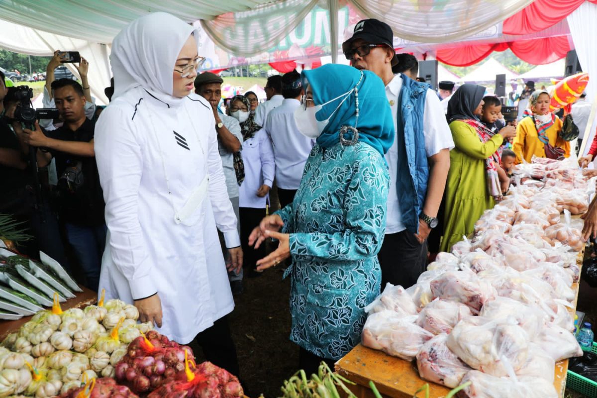 Pemkab Purwakarta sediakan pangan murah di acara Gempungan
