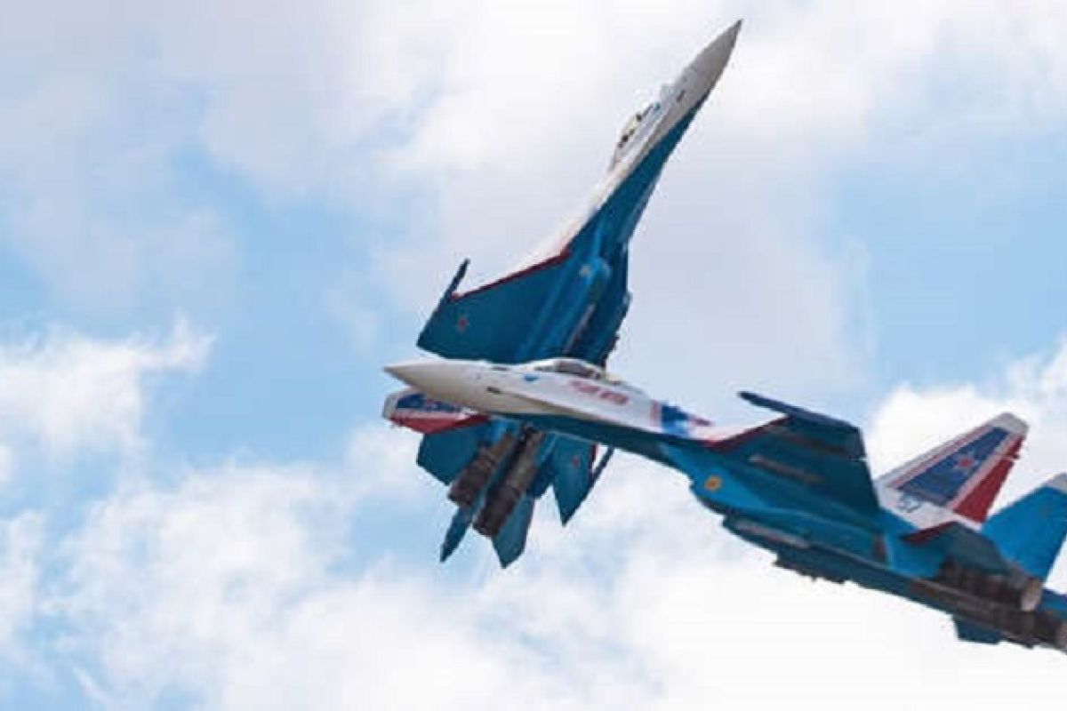 Pangkas ketergantungan asing, Rusia genjot produksi mesin pesawat dalam negeri
