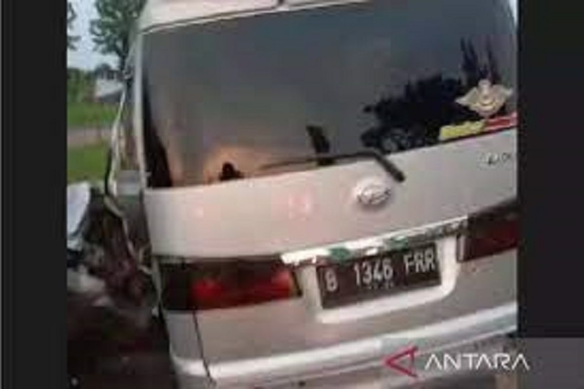 Polisi: kecelakaan lalu lintas di jalan tol KM 139 Cipali akibatkan tiga tewas tujuh luka