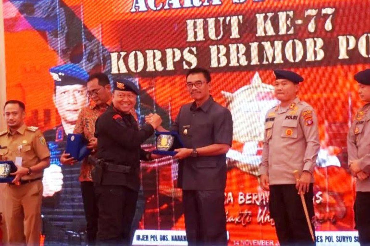 Wakil Bupati Barut hadiri HUT ke-77 Korps Brimob