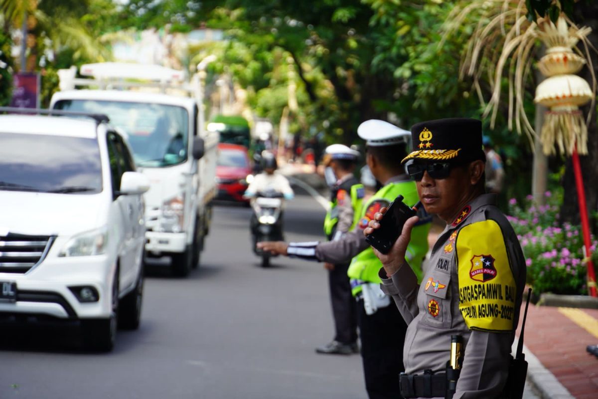 Kapolda Bali monitor langsung pengamanan pintu masuk Tahura