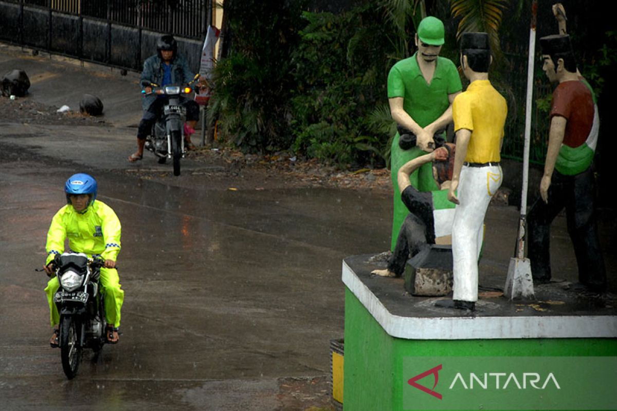 BMKG Prakirakan Sejumlah Kota Besar Diguyur Hujan Berintensitas Ringan ...