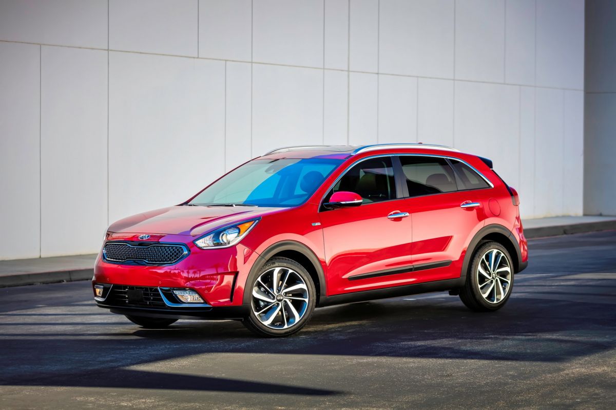 KIA "recall" Niro Hybrid karena risiko terbakar