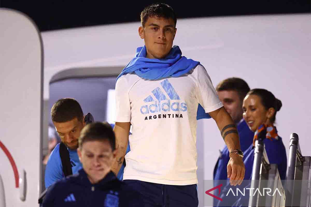 Bertahan di Roma, Dybala tolak gaji besar klub Saudi