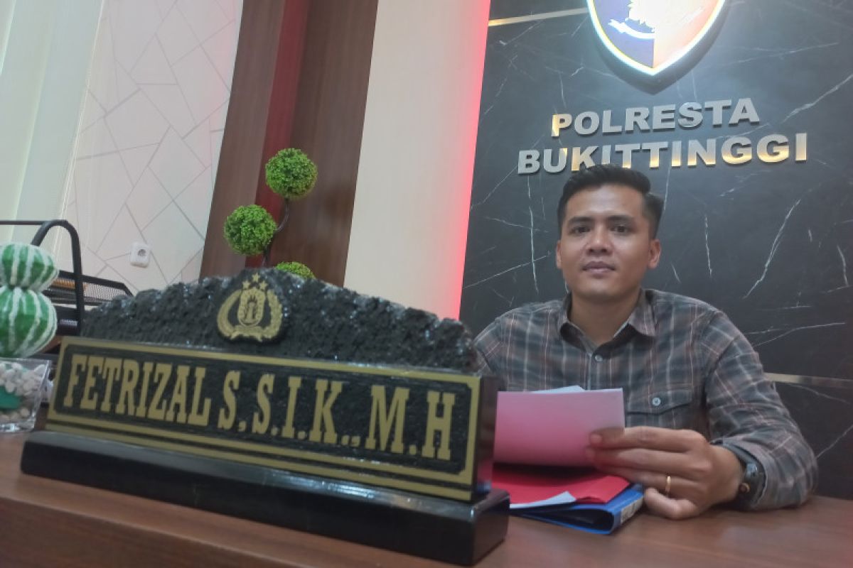 Polisi tetapkan oknum dokter RSAM Bukittinggi tersangka poligami