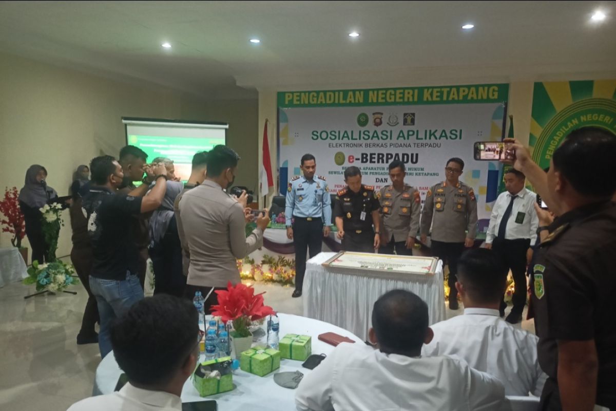 APH di Ketapang dan Kayong Utara tandatangani MoU penggunaan Aplikasi E-Berpadu