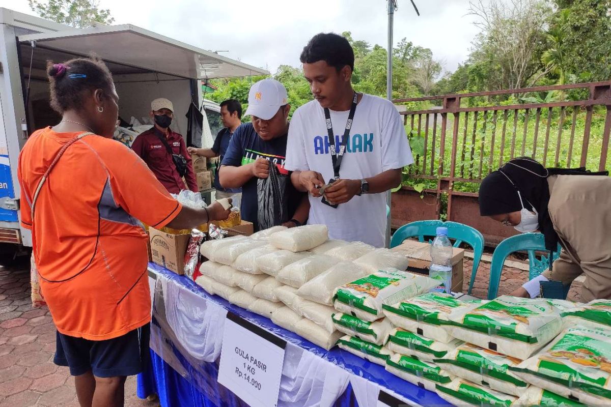 Bulog: Stok bahan pokok di Manokwari memadai hadapi Nataru