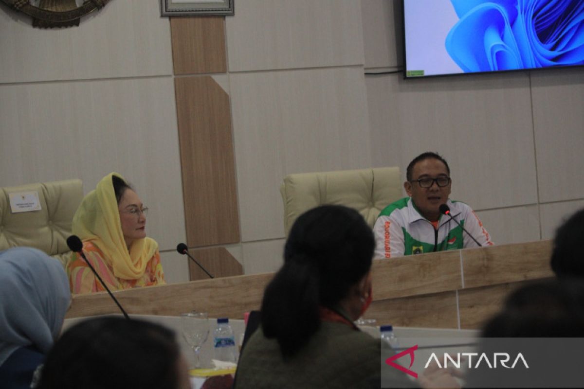 Komisi IX DPR ingatkan Pemkab Bogor waspada ancaman resesi global