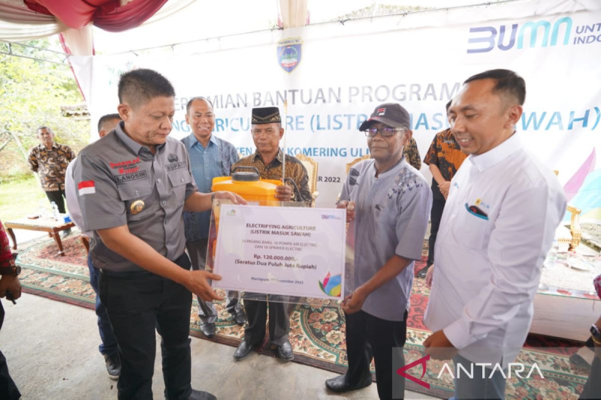 Pemkab OKU Timur luncurkan bantuan Program Listrik Masuk Sawah