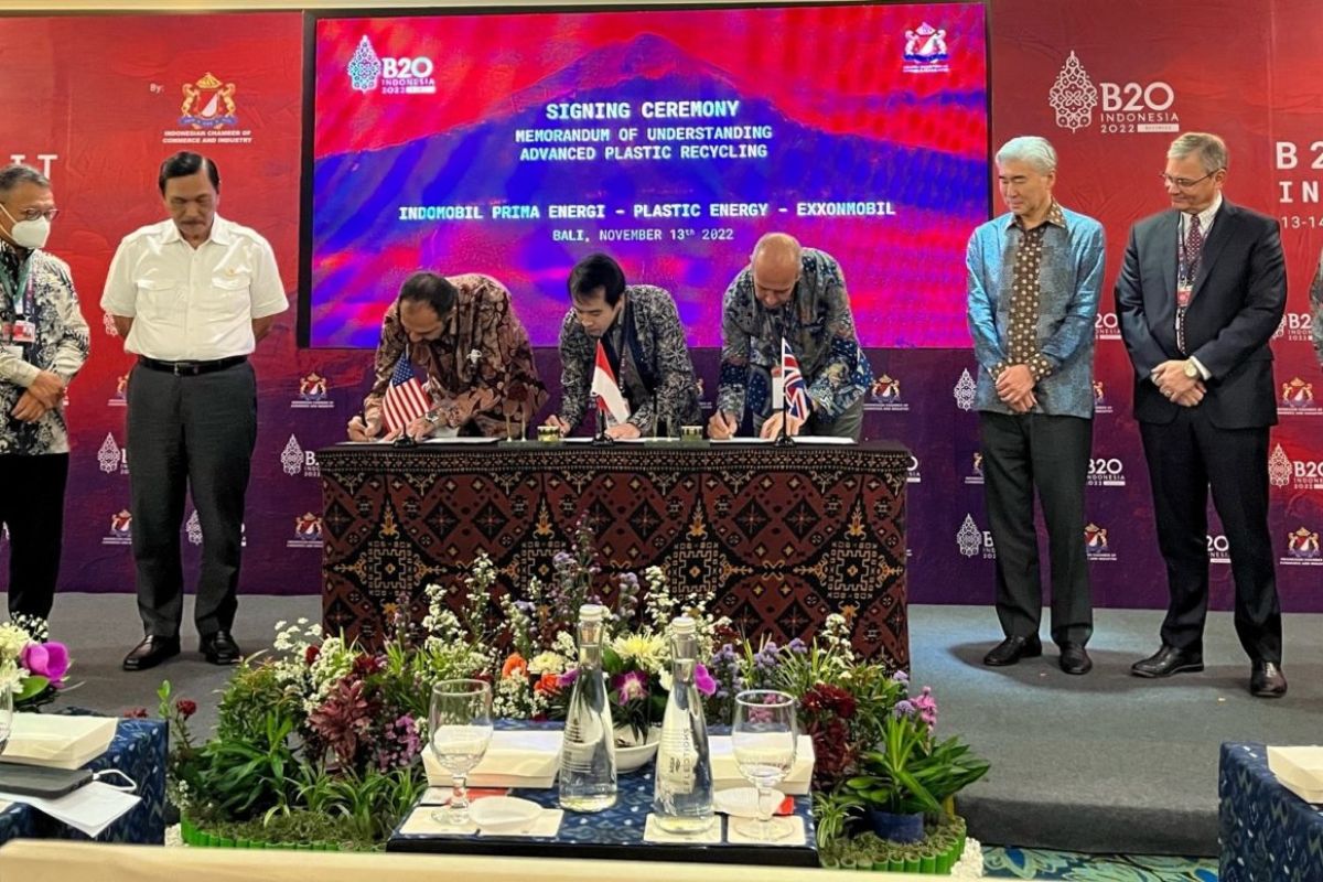 Exxon, IPE, Plastic Energy sign plastic recycling MoU in Indonesia